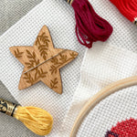 Load image into Gallery viewer, Star - Magnetic Needle Minder
