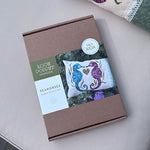 Load image into Gallery viewer, Seahorses - Boxed Kit
